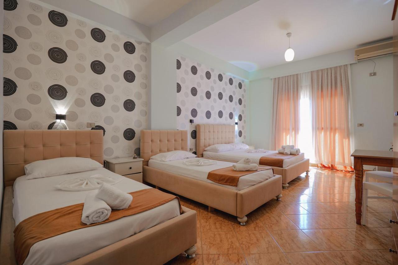 Hotel Panorama Himarë Eksteriør billede